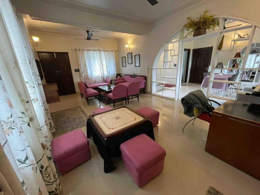 Alinda House Naukuchiatal By The Ghaur Hotel บีมตาล ภายนอก รูปภาพ