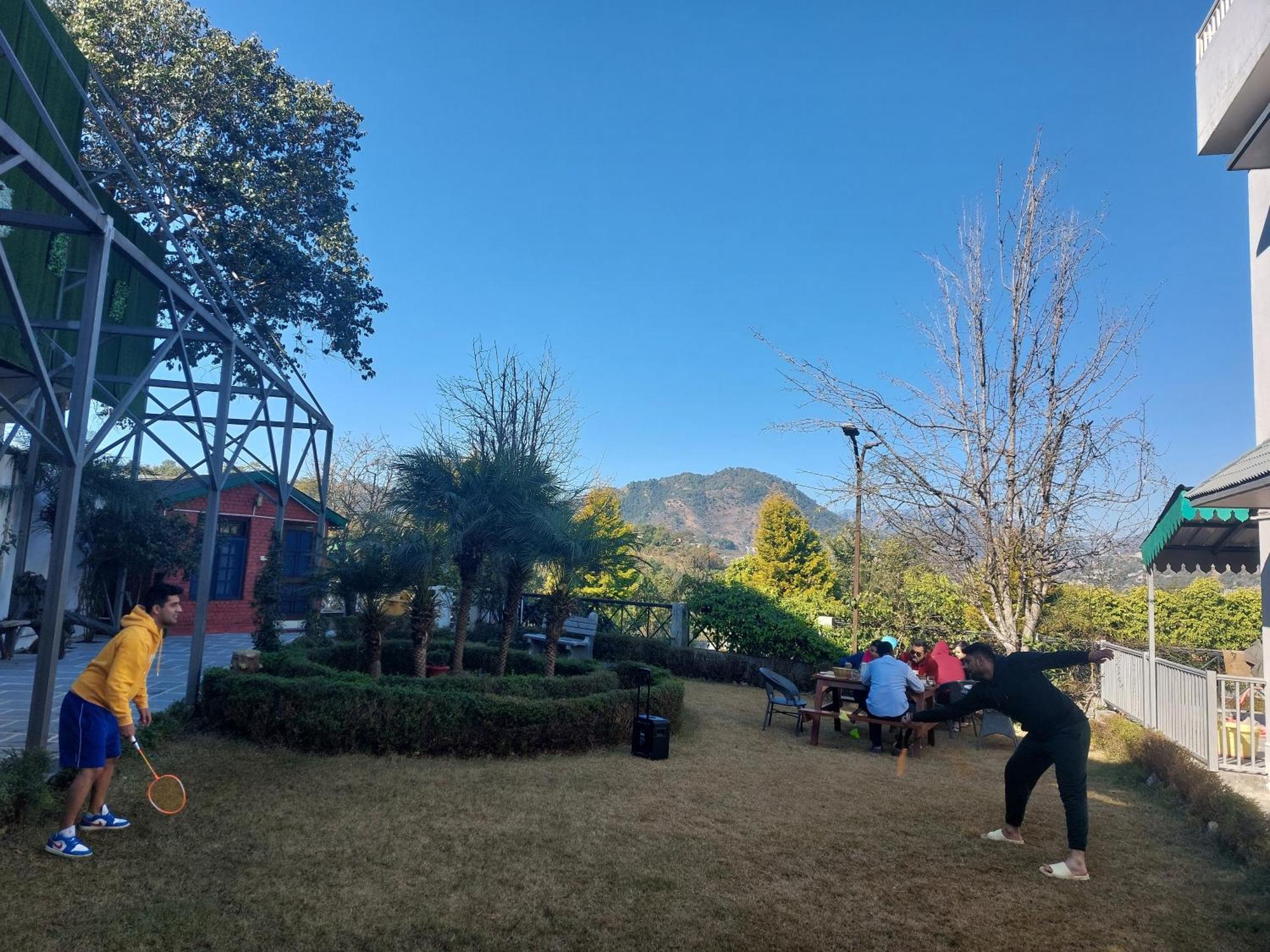 Alinda House Naukuchiatal By The Ghaur Hotel บีมตาล ภายนอก รูปภาพ
