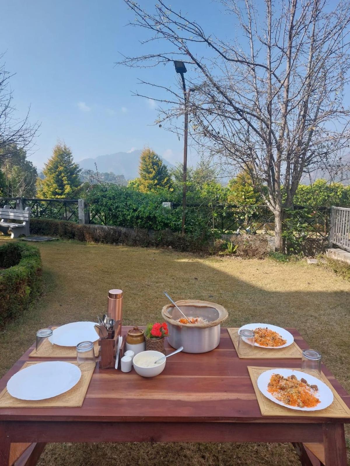 Alinda House Naukuchiatal By The Ghaur Hotel บีมตาล ภายนอก รูปภาพ