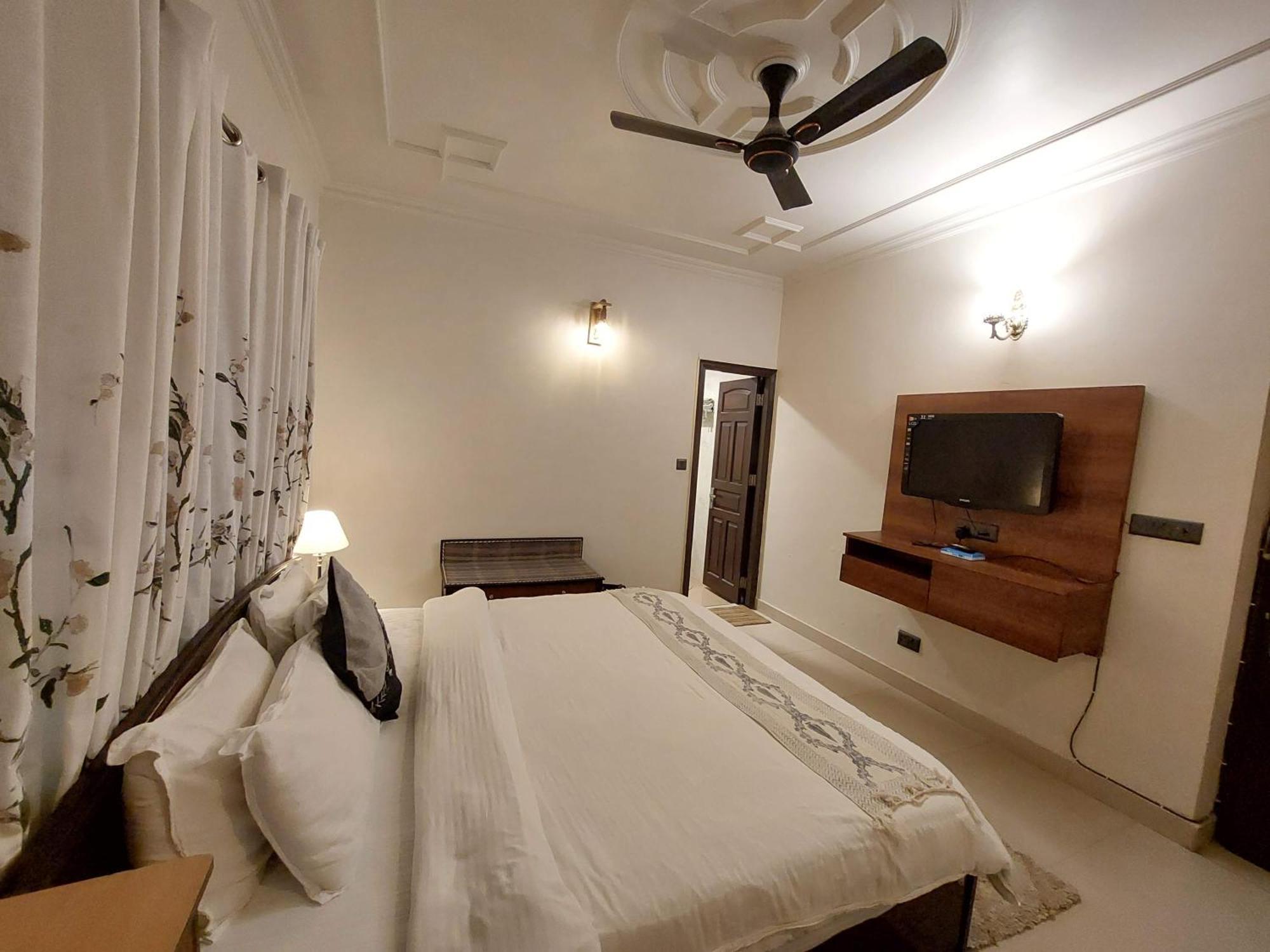 Alinda House Naukuchiatal By The Ghaur Hotel บีมตาล ภายนอก รูปภาพ